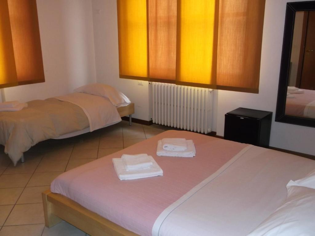 Guest house Weekend 3*